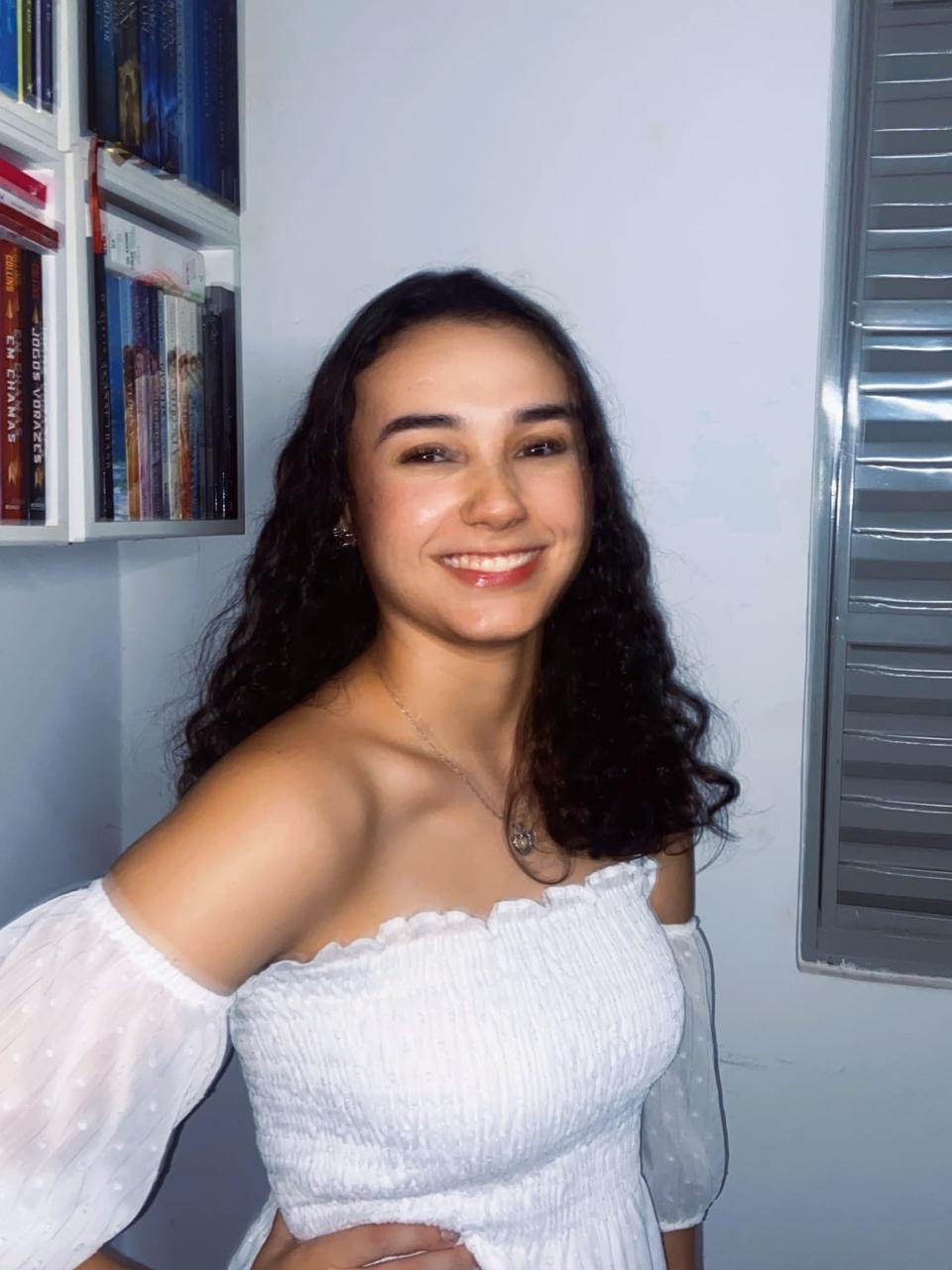 Marta Camile da Silva Oliveira